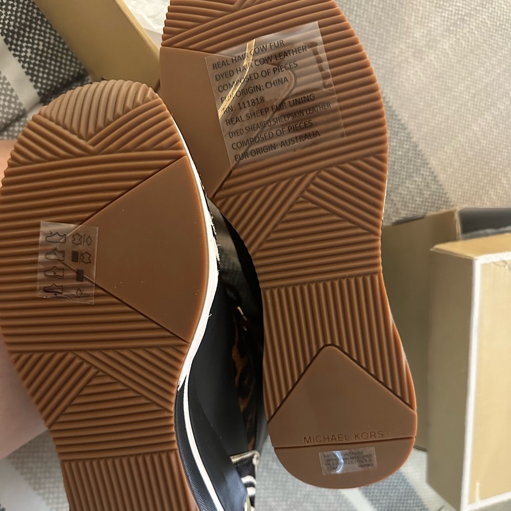 Michael Kors - Liv Bootie